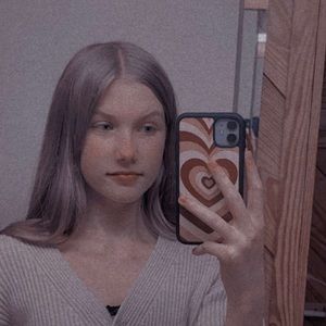 Meet your Posher, Abby